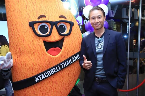 Gossip News: เดทครั้งแรก... กึ้ง - เฉลิมชัย มหากิจศิริ เฉลยที่มาถึงการนำเข้า “ทาโก้ เบลล์” (Taco Bell) มาเปิดสาขาแรกในไทย ที่ชั้น 1 ศูนย์การค้า เดอะ เมอร์คิวรี่ วิลล์ แอท ชิดลม