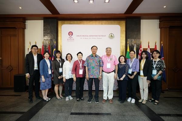 ดีอีใช้เวที “ASEAN Digital Ministers’ Retreat” หารือ 5 ความท้าทาย ดันอาเซียนสู่เศรษฐกิจดิจิทัล