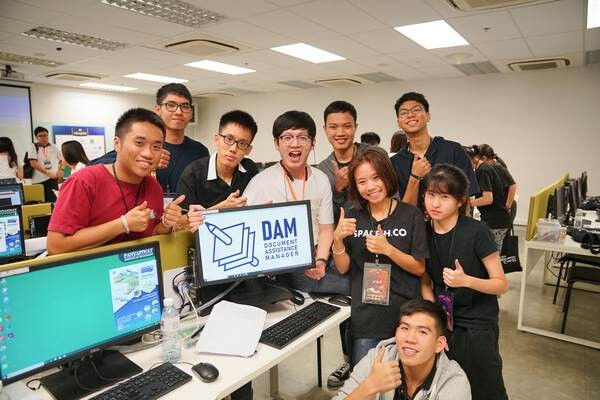 ค่ายเจาะลึกวิชาชีพเว็บมาสเตอร์ ผลักดันเด็กไทยสร้างเว็บไซต์แก้ไขปัญหาโรงเรียน