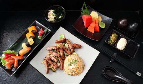 หลากรสชาติอาหารญี่ปุ่นจานโปรดจากห้องอาหารฮากิ ณ โรงแรมเซ็นทาราแกรนด์บีชรีสอร์ท และ วิลลา หัวหิน