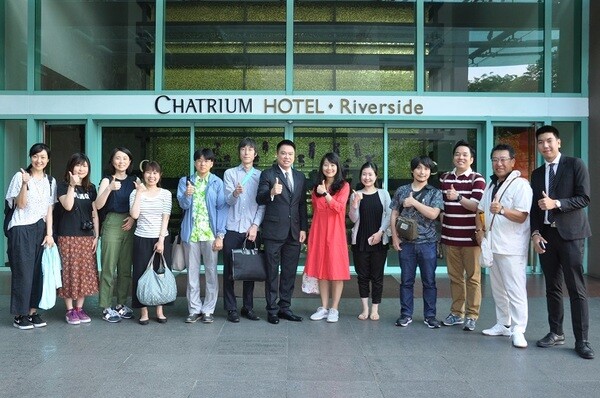 ภาพข่าว: ต้อนรับตัวแทนบริษัทท่องเที่ยวจากประเทศญี่ปุ่น ณ โรงแรมชาเทรียม ริเวอร์ไซด์ กรุงเทพฯ	