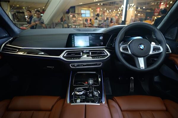 พลาติโน มอเตอร์ เปิดตัวบีเอ็มดับเบิลยู X7 เป็นครั้งแรก ในงาน BMW WORLD OF LUXURY 2019