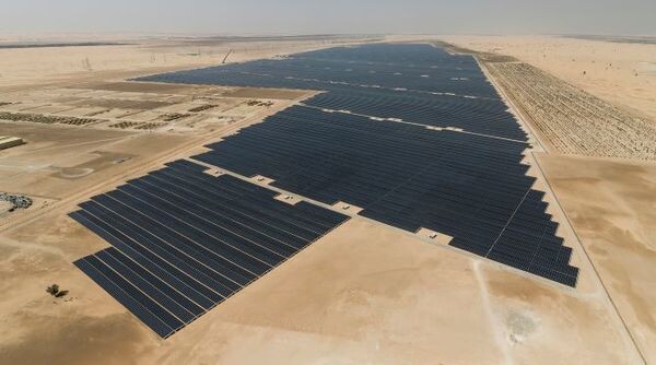 JinkoSolar Commissioned the World's Largest[1] Solar Project in Abu Dhabi