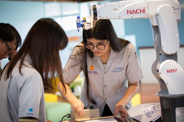 มจธ. จับมือกับ NACHI บ.หุ่นยนต์ชั้นนำระดับโลก ตั้งศูนย์ถ่ายทอดเทคโนโลยีการผลิตด้วยหุ่นยนต์อุตสาหกรรม