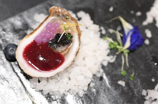 สัมผัสรสชาติระดับโลกของหอยนางรมราสเบอร์รี่พอยท์และหอยนางรมพิงค์มูน พร้อมเสิร์ฟความสดเป็นครั้งแรกในประเทศไทยในงาน “เทสต์ ออฟ แคนาดา ครั้งที่ 8”
