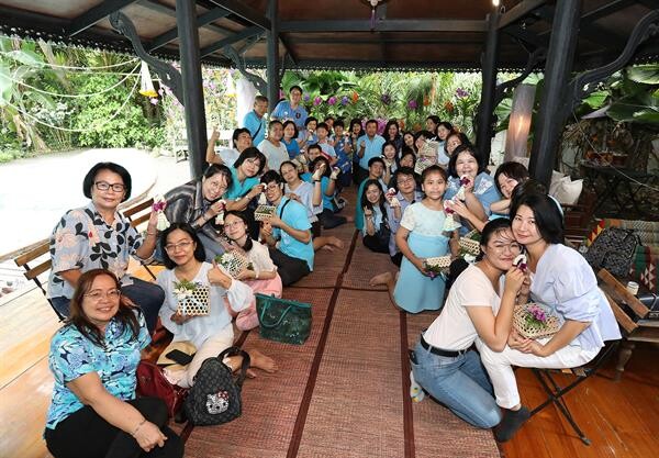 ภาพข่าว: BEM จัดกิจกรรมวันแม่ พาแม่เที่ยว ชวนชิมชา พาชมสวน