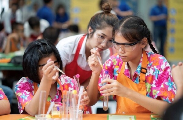 บีเอเอสเอฟคิดส์แล็บ สนับสนุนการศึกษาด้านวิทยาศาสตร์ในประเทศไทย
