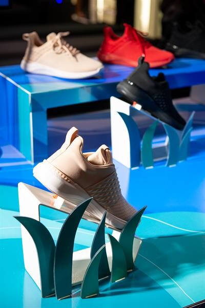 “โตโน่ ภาคิน” ร่วมงานเปิดตัวผลิตภัณฑ์รักษ์โลกรุ่นล่าสุดจาก ALDO The Sustainable Sneakerรองเท้าผ้าใบที่ผลิตจากขวดพลาสติกรีไซเคิล100%