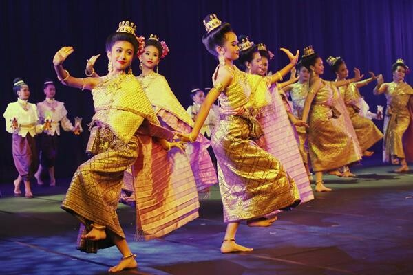 ศูนย์ศิลปะการแสดง สถาบันคึกฤทธิ์ สุดภาคภูมิใจ ส่ง 200 เยาวชนไทย แสดงโขนหน้าพระที่นั่ง กรมสมเด็จพระเทพฯ