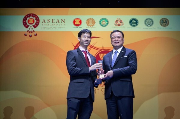ภาพข่าว: TRH ก้าวสู่ความสำเร็จอีกขั้น กับรางวัล ASEAN Business Award 2019