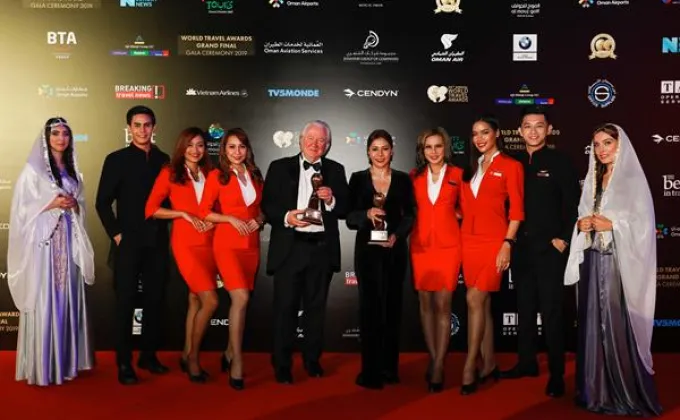 ภาพข่าว: แอร์เอเชียคว้าแชมป์สายการบินราคาประหยัดที่ดีที่สุดในโลก