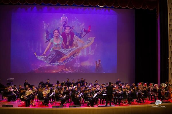 มหาวิทยาลัยทักษิณ โชว์ศักยภาพด้านดนตรี จัดคอนเสริ์ต "Shades Of Emotion" ดึง เครือข่าย 25 สถาบัน กว่า 130 คน บรรเลงร่วมกับ วง "Parichat Wind Orchestra ถ่ายทอดบทเพลงสุดประทับใจ ณ หอเปรมดนตรี