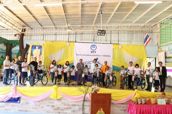 เอ็นทีที ปันน้ำใจ สานต่อโครงการ “Ride to School” มอบจักรยาน ให้น้องๆ ปั่นไปเรียน
