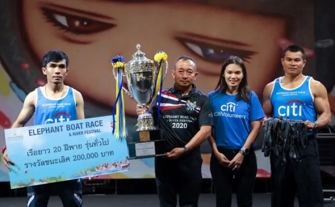 ทีมราชนาวี ครองแชมป์ถ้วยพระราชทานการแข่งขันเรือยาวช้างไทย
