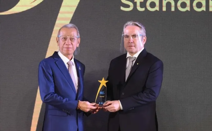 โรงแรมปทุมวัน ปริ๊นเซสได้รับมอบรางวัลรับรองมาตรฐานโรงแรมไทย