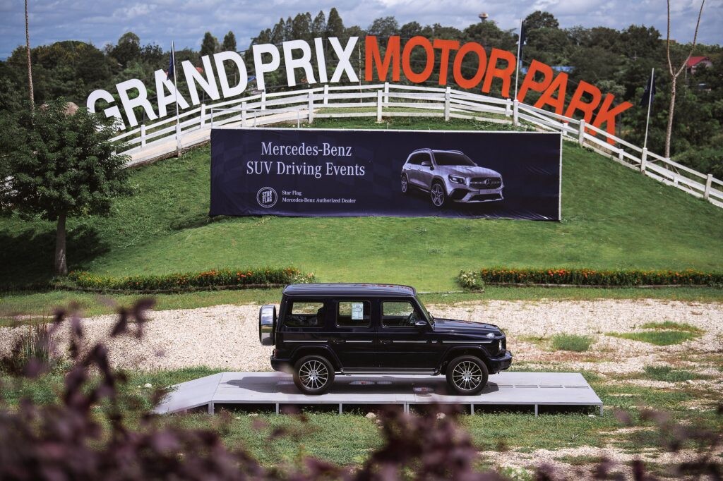 สตาร์แฟลก เอาใจคนรัก SUV พาตะลุยสุดระห่ำบนเส้นทางออฟโรด ในงาน “Mercedes-Benz SUV Driving Events” ณ สนาม Grand Prix Motor Park จ.กาญจนบุรี