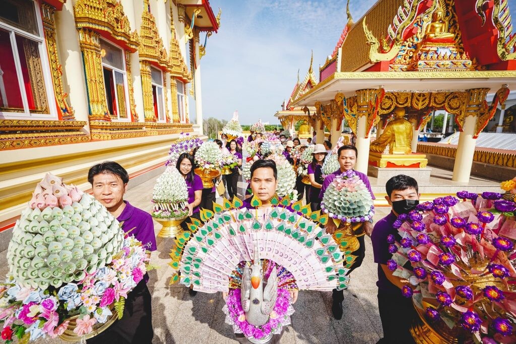 ธนาคารไทยพาณิชย์สืบทอดประเพณีที่สำคัญทางพระพุทธศาสนา จัดพิธีถวายผ้ากฐินประจำปี 2563 ณ วัดศาลพันท้ายนรสิงห์ จังหวัดสมุทรสาคร
