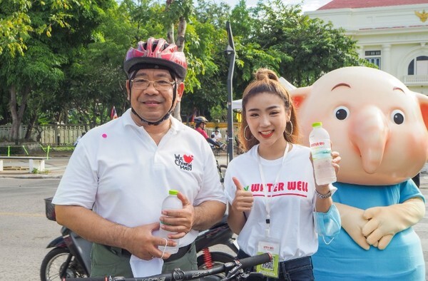 น้ำดื่ม Water well ร่วมสนับสนุนเทศกาล Chiang Mai Go Green Festival ปั่นเพื่อเปลี่ยน Spin To Change รณรงค์การใช้จักรยาน ปรับเปลี่ยนวิถีชีวิตคนเมือง