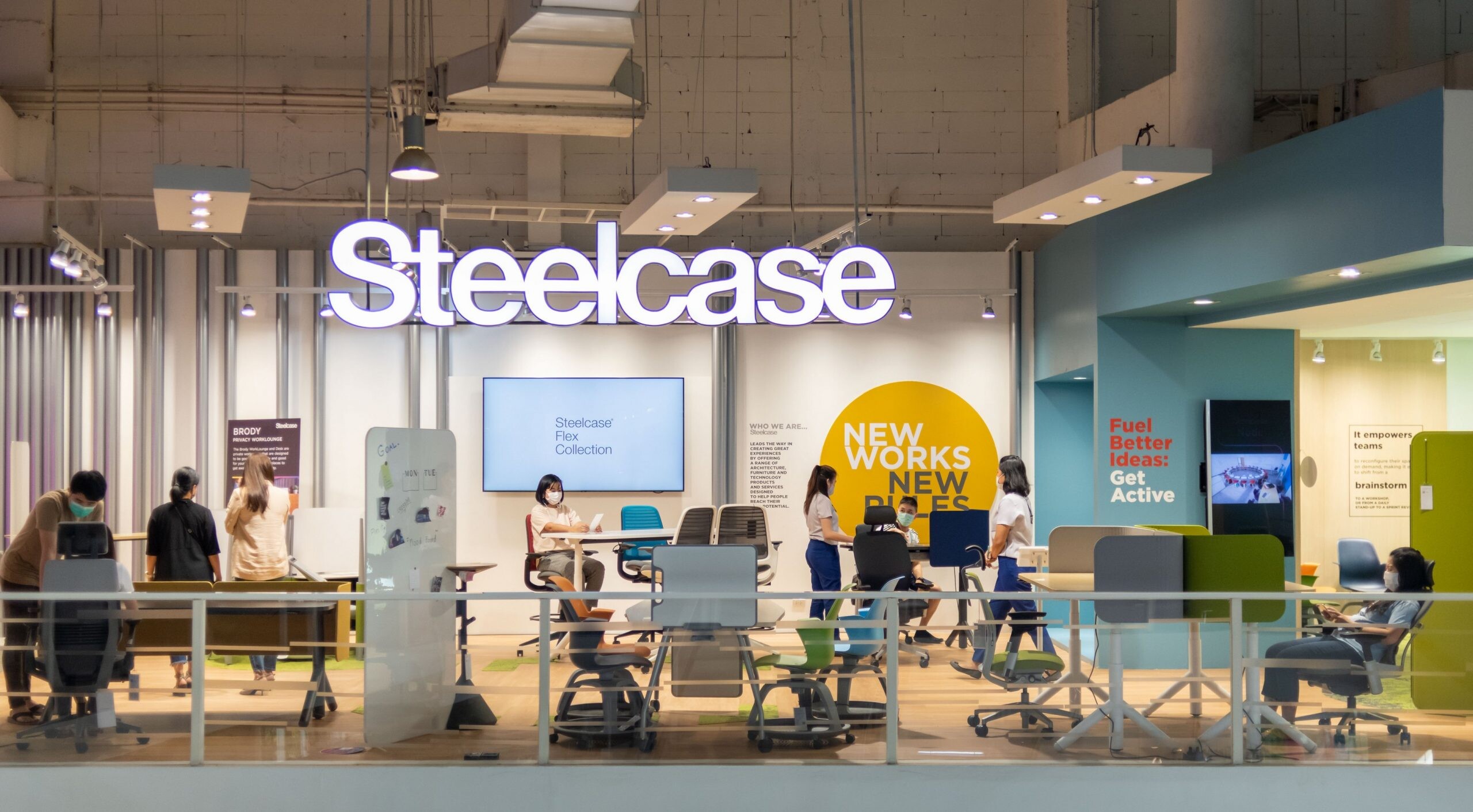 โมเดอร์นฟอร์มเปิด Steelcase Flagship Store แห่งแรกในไทย เชิญสัมผัสนวัตกรรมที่ช่วยเพิ่มประสิทธิภาพการทำงานของ Steelcase พร้อมเปิดตัวเฟอร์นิเจอร์ที่ตอบโจทย์คนทำงานยุคใหม่