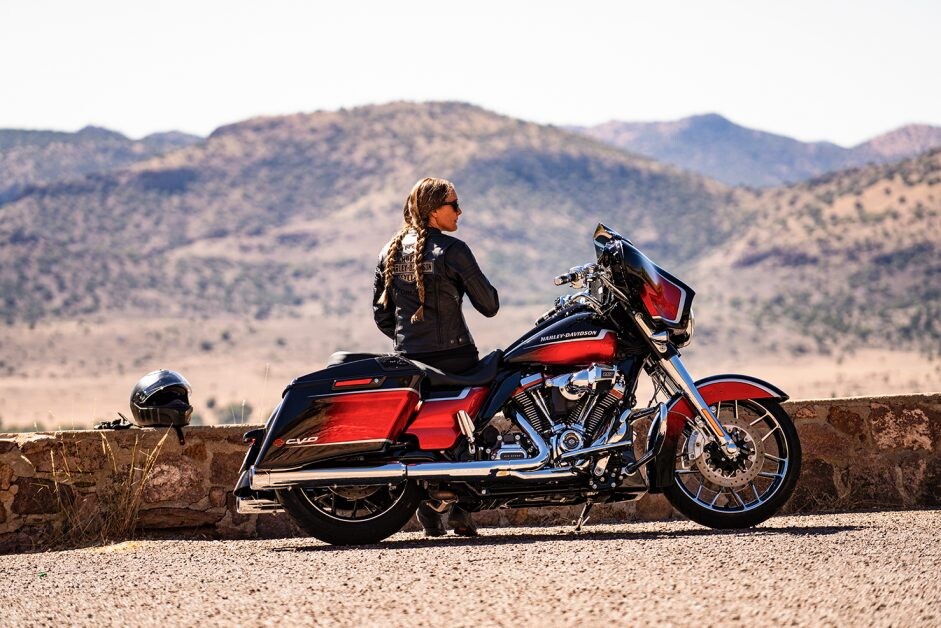 2021 HARLEY-DAVIDSON(R) MOTORCYCLES  FUEL PASSION FOR ADVENTURE AND FREEDOM