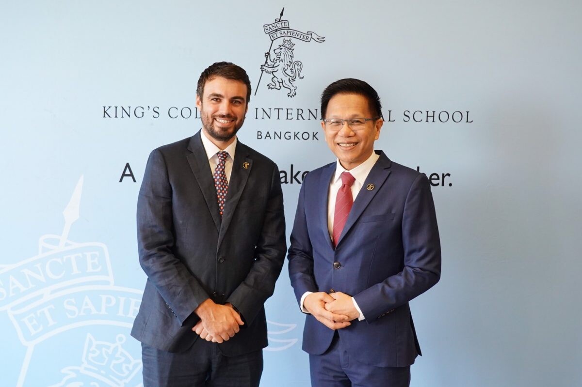 'King's Bangkok' shares 10 tips to make the world-class online learning experience, taking part in raising Thailand's standard of education