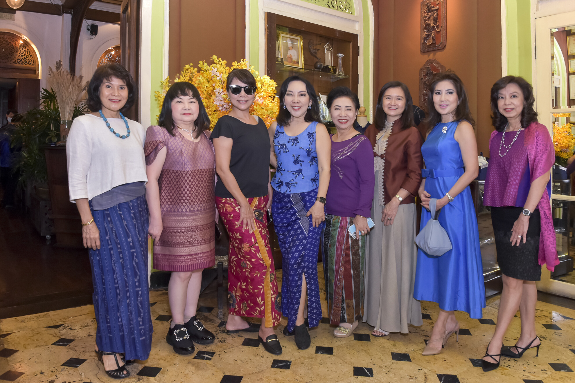 BLUE ELEPHANT COOKING SCHOOL &RESTAURANT BANGKOK WELCOMES MEMBERS OF POLO CLUB ZUMBA GROUP FOR A TASTE OF CHEF NOOROR SOMANY STEPPE'S HEALTH INSPIRED ROYAL THAI CUISINE