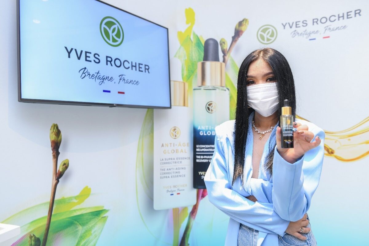 Yves Rocher grows despite the industry's downturn, with revenue exceeding 300 million baht.