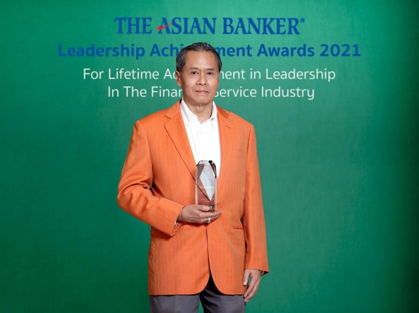 'Banthoon Lamsam' recognized as Asian financial industry leader