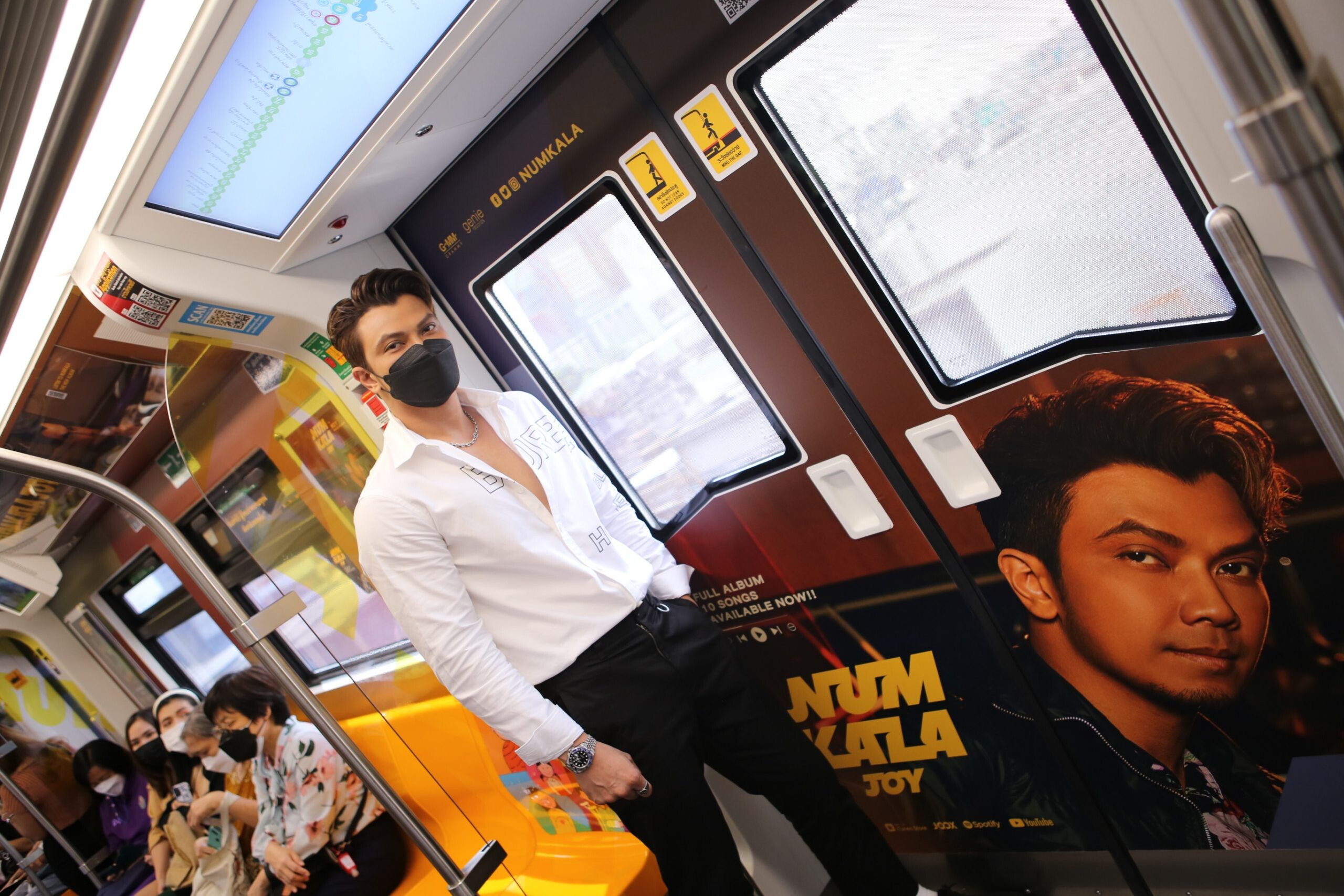 VGI X GMM GRAMMY ส่งกำลังใจผ่านขบวนรถไฟฟ้า ช่วยสร้างพลังแห่งความหวัง ด้วยศิลปินร็อกในดวงใจคนไทย "หนุ่ม กะลา"