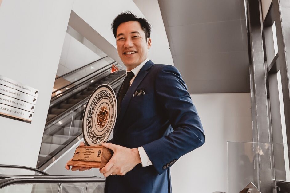 "จิตติพร จันทรัช" แม่ทัพ XO คว้า Best CEO Awards (mai)  ควบ Best Company Performance Awards