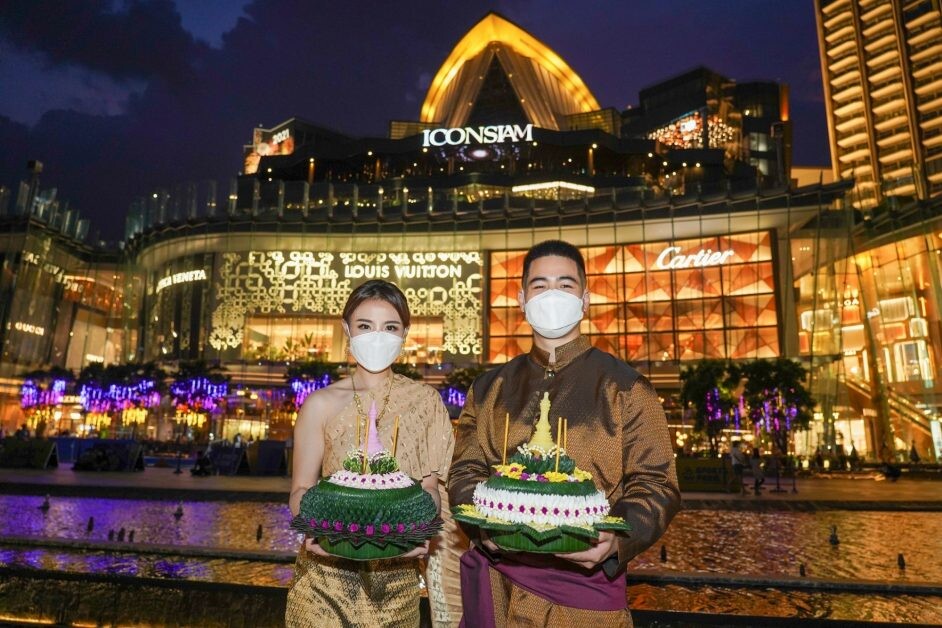 การท่องเที่ยวแห่งประเทศไทย' ร่วมกับ 'ไอคอนสยาม' สภาหอการค้าไทย และพันธมิตร  สืบสานประเพณีลอยกระทง ICONSIAM A Magical Loy Krathong Upon The Chao Phraya River