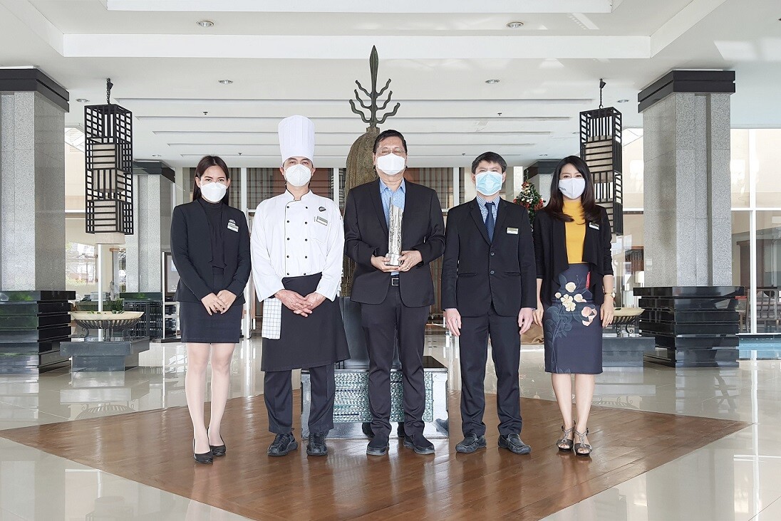 โรงแรมแคนทารี ฮิลส์ เชียงใหม่ ฉลองความสำเร็จ คว้ารางวัลอุตสาหกรรมท่องเที่ยวไทย ครั้งที่ 13 ประจำปี 2564
