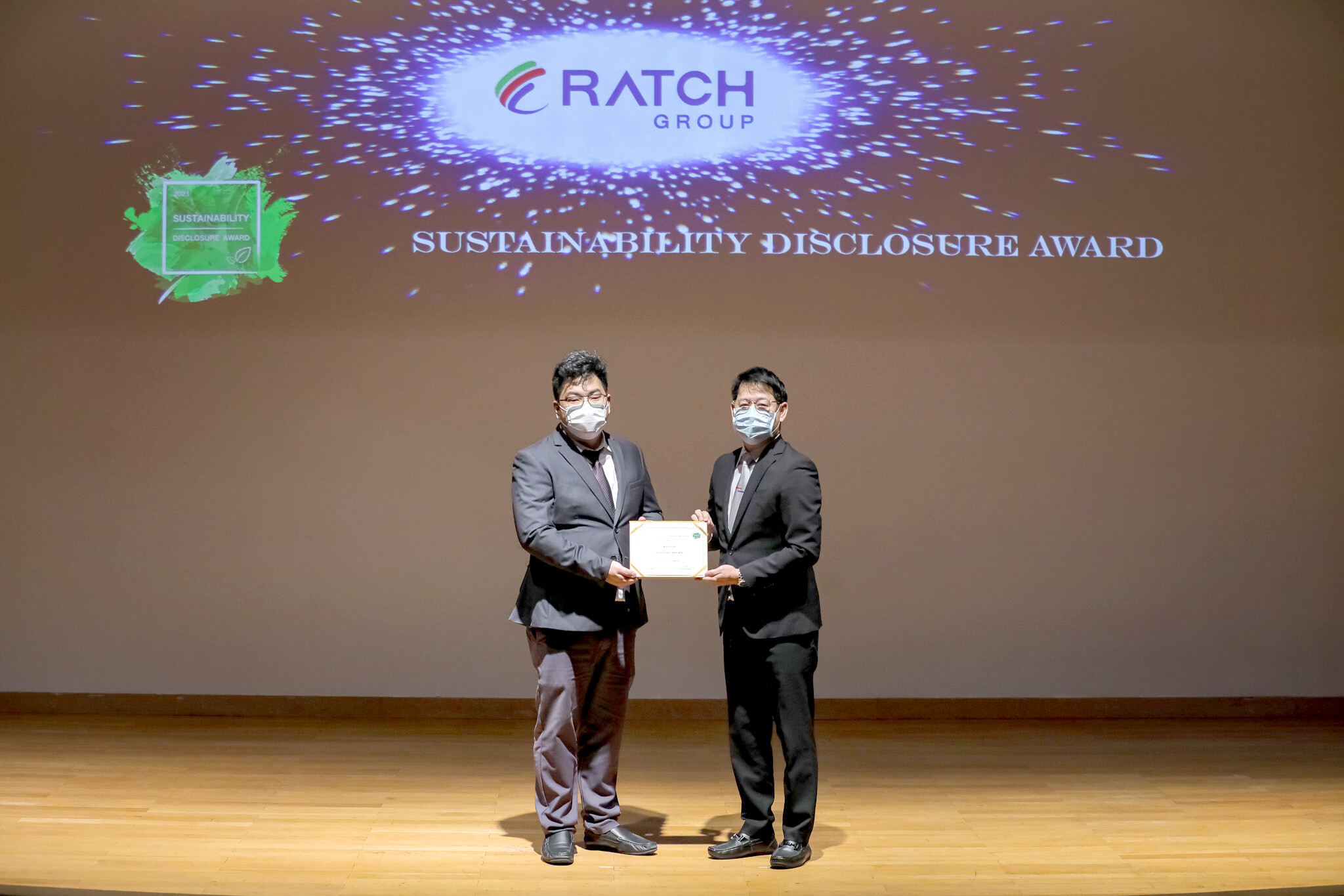 ราช กรุ๊ป รับรางวัลเกียรติคุณ "Sustainability Disclosure Award" จากสถาบันไทยพัฒน์ 3 ปีต่อเนื่อง สะท้อนจุดยืนการดำเนินธุรกิจอย่างโปร่งใส