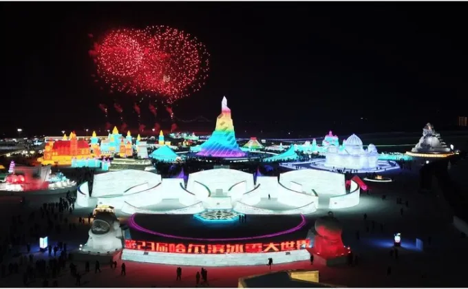 Xinhua Silk Road: สวนน้ำแข็งธีมโอลิมปิกฤดูหนาวในจีนตอนเหนือ