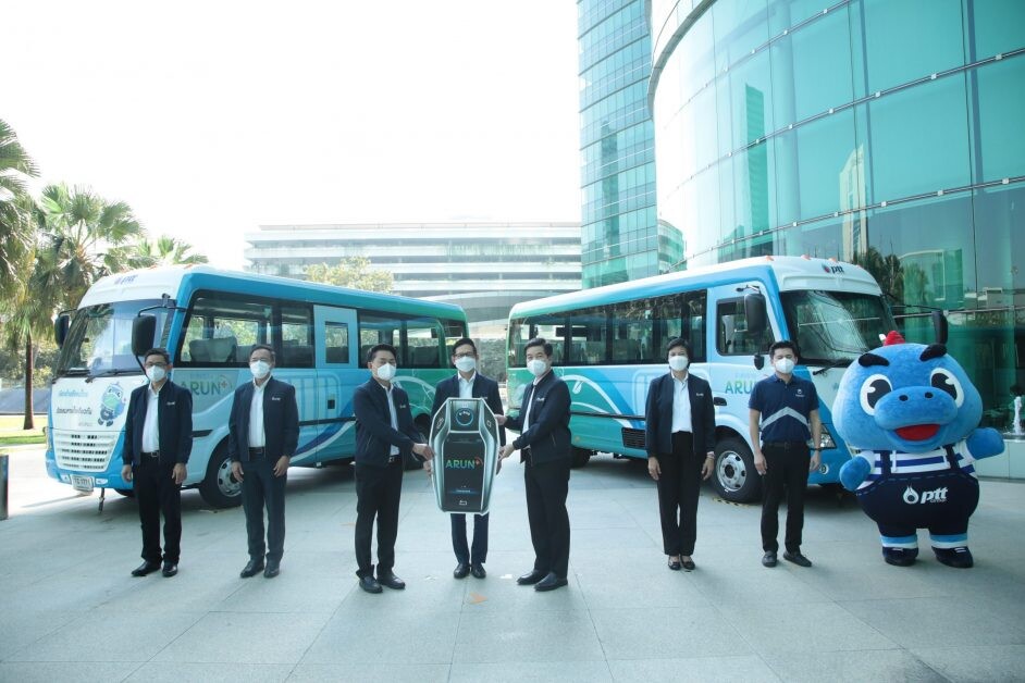 ARUN PLUS จับมือ EnCo เปิดตัว "E-Bus" สร้างอนาคตการเดินทางด้วยยานยนต์ไฟฟ้าสมัยใหม่