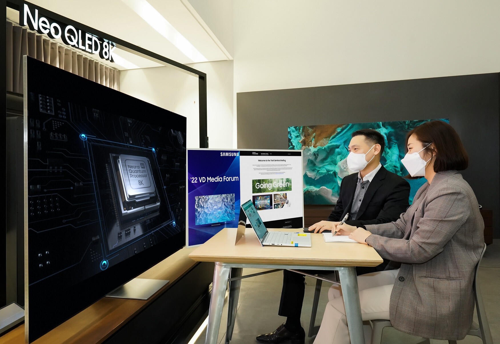 ซัมซุง อิเลคโทรนิคส์ เผยนวัตกรรมล่าสุดของ Neo QLED 8K  ในงาน Media Forum 2022
