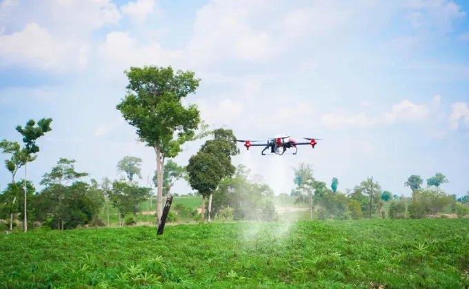เอ็กซ์เอจี ส่งเทคโนโลยีโดรนช่วยเกษตรกรกัมพูชาเพาะปลูกมันสำปะหลังอย่างยั่งยืน