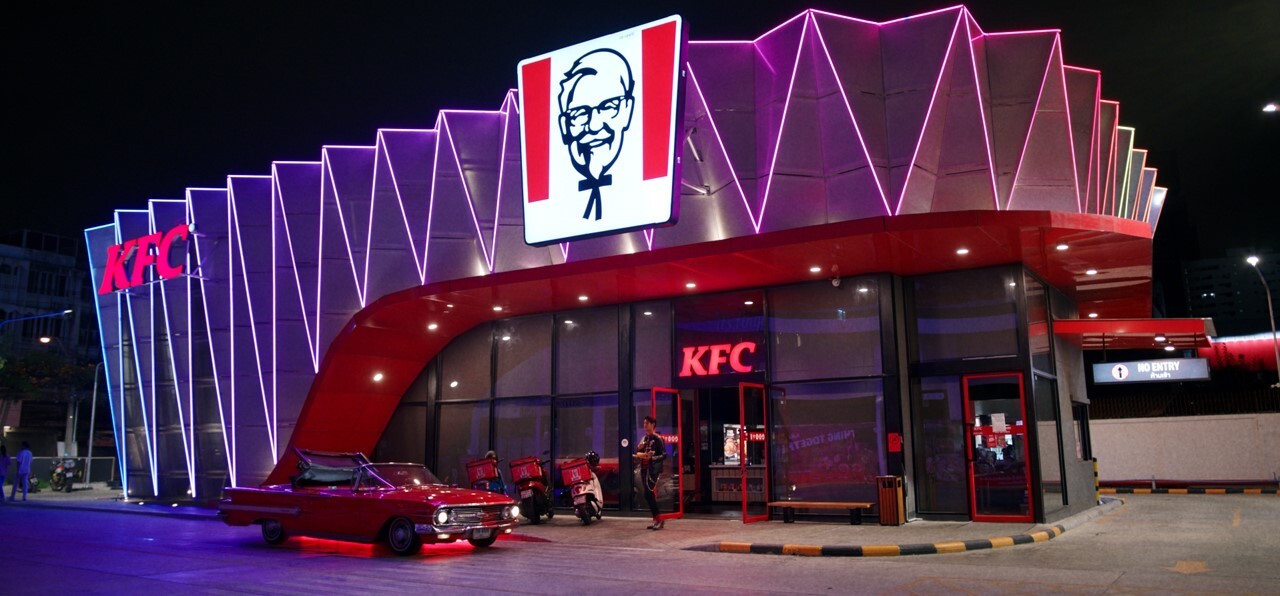 KFC เปิดตัวหนังโฆษณาเรื่องใหม่สุดสร้างสรรค์ "Feel Like a VIP" เน้นความอลังผ่านชุดไก่โดนใจ ในราคาเพียง 69 บาท