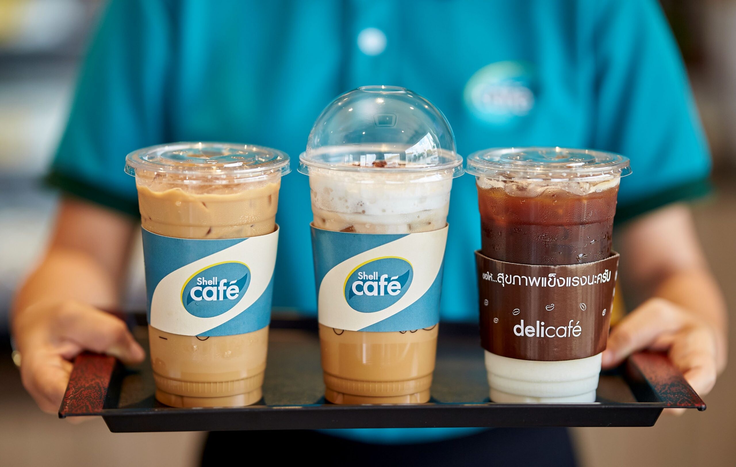 เชลล์ คาเฟ่ และเดลี่คาเฟ่ จัด "โปรสุดว้าว 39 บาท" ให้เหล่าคอกาแฟได้ลิ้มลองกาแฟคุณภาพที่ใช้กาแฟอะราบีกาแท้ 100% ในราคาเพียง 39 บาทตลอดปี!*