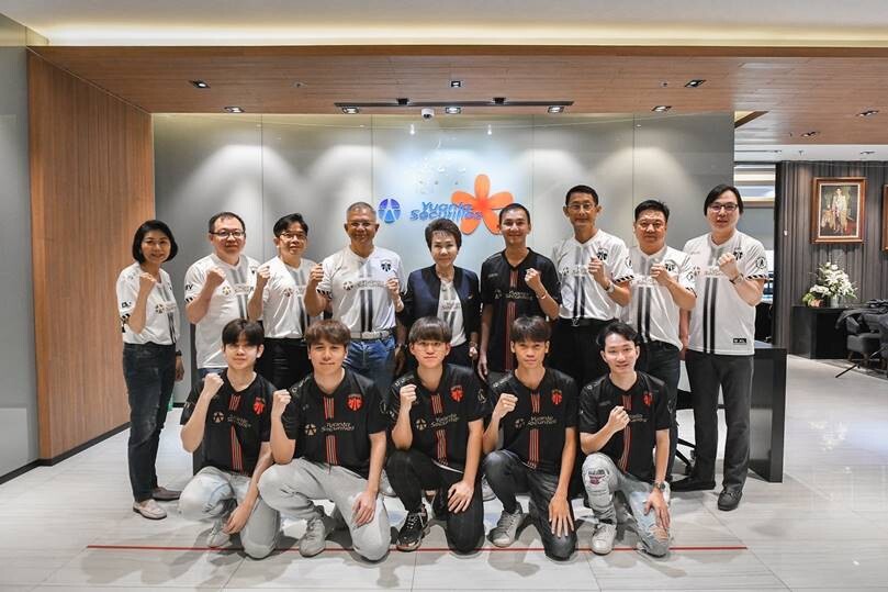 ผู้บริหาร บล.หยวนต้า ร่วมสนับสนุนและแสดงความยินดี นักกีฬา e-Sport  ทีม Daytrade Gaming ที่สร้างชื่อเสียงให้กับประเทศไทย