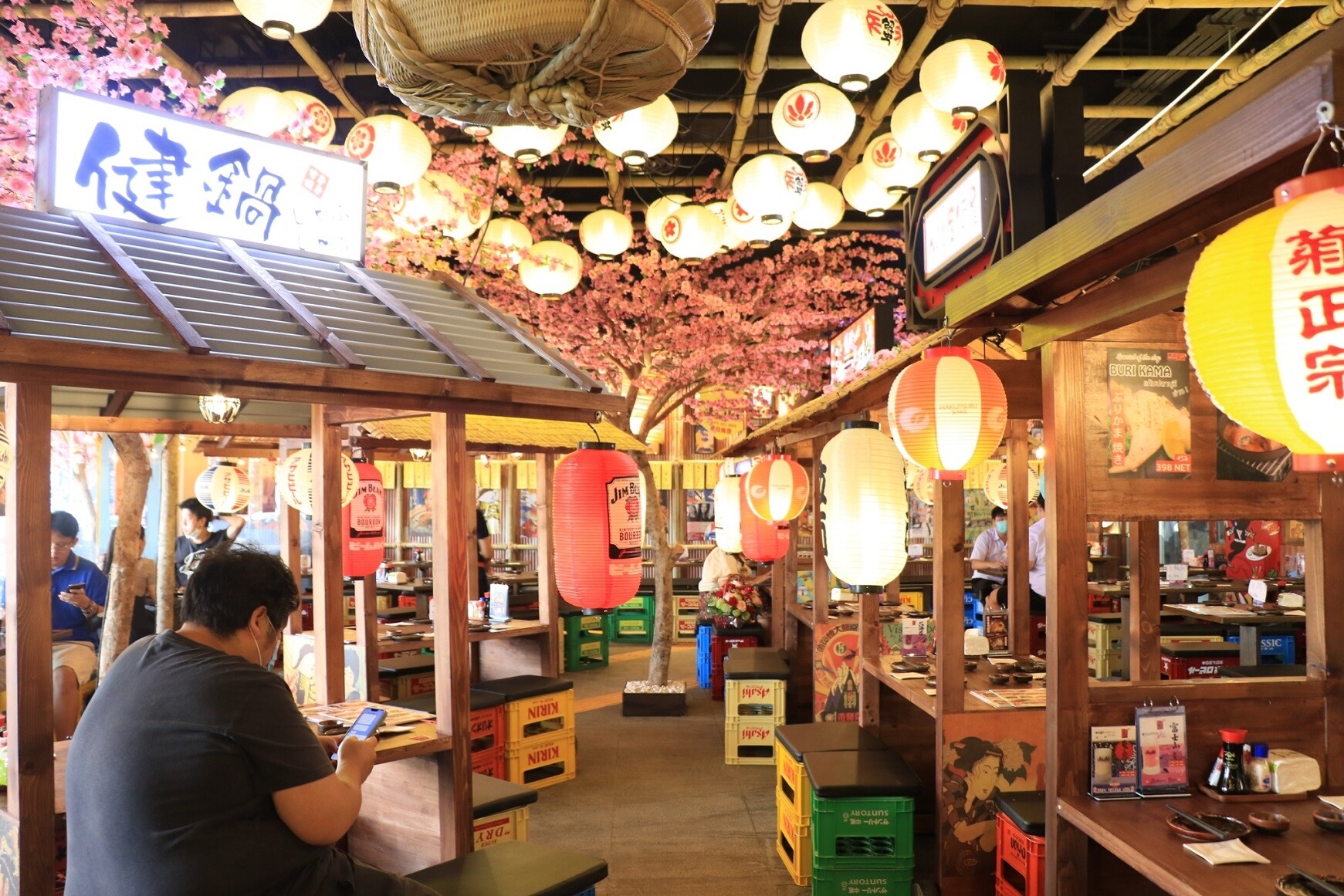 สังสรรค์ยามเย็น Kenshin Izakaya@MBK Center ร้านอาหารสไตล์ญี่ปุ่นบรรยากาศสุดคึกคัก