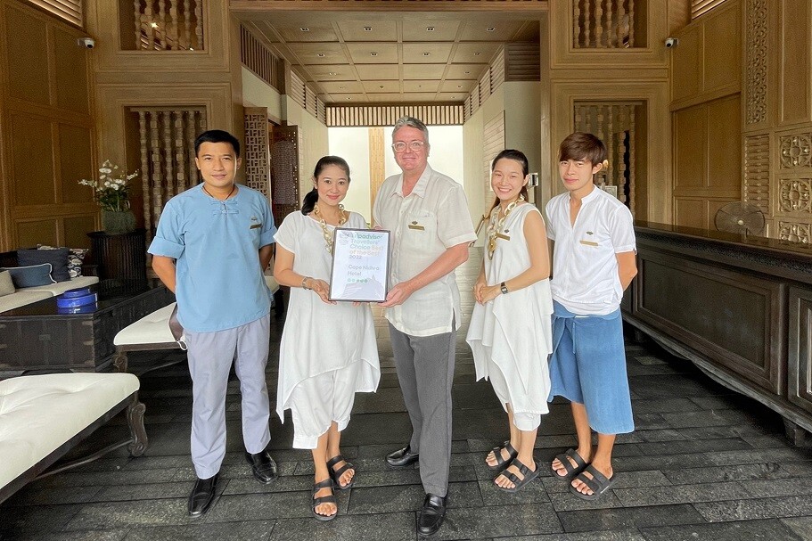Cape Nidhra Hotel, Hua Hin Proudly Receives the Certificate of "Travelers' Choice Best of the Best" from TripAdvisor Awards 2022