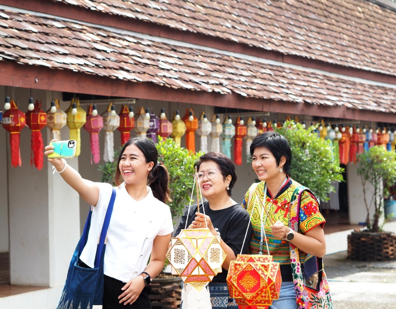 ครั้งแรก !! เปิดตัว แบรนด์การท่องเที่ยวเชิงสร้างสรรค์  CT Thailand by DASTA หวังชูการท่องเที่ยวเชิงสร้างสรรค์ของไทยสร้างรายได้และความสุขสู่ชุมชน