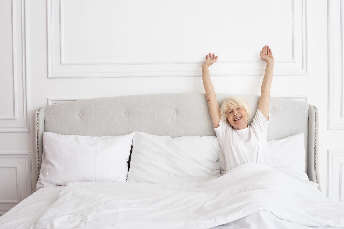บีเอ็นบีโฮม แนะควรเลือกที่นอนแบบไหนให้ผู้สูงอายุไม่ปวดหลัง หลับลึกไม่ตื่นกลางดึก ลดปัญหาภูมิแพ้ป้องกันไรฝุ่น