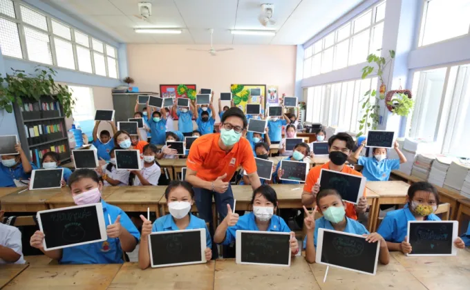 'เสียวหมี่' สนับสนุนด้านการศึกษาและเทคโนโลยีแก่เยาวชนไทย