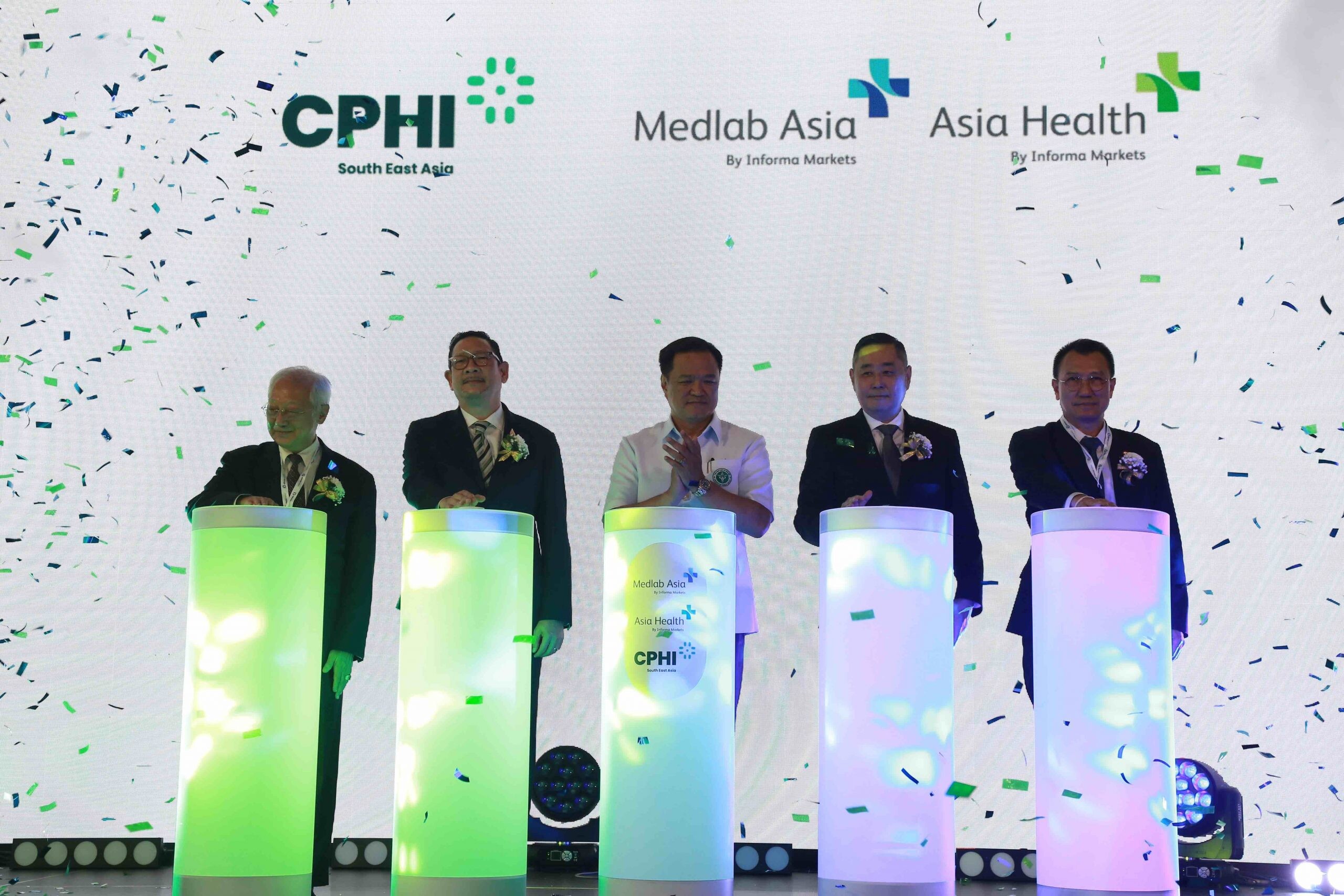 เปิดงาน 'Medlab Asia &amp; Asia Health 2022' วันแรกคึกคัก ดึงผู้ร่วมงานกว่า 5,000 คน คาดสร้างมูลค่าซื้อขายเครื่องมือแพทย์กว่า 700 ล้านบาท