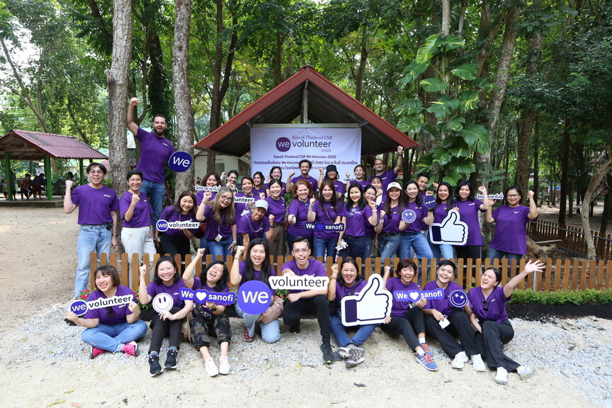 ซาโนฟี่ ประเทศไทย รวมพลังจิตอาสา สานต่อพันธกิจองค์กร ผ่านกิจกรรม We Volunteer 2022 ส่งเสริมสุขภาพและความเป็นอยู่ที่ดี พร้อมมอบโอกาสทางการศึกษา ณ โรงเรียนหมู่บ้านเด็ก จังหวัดกาญจนบุรี