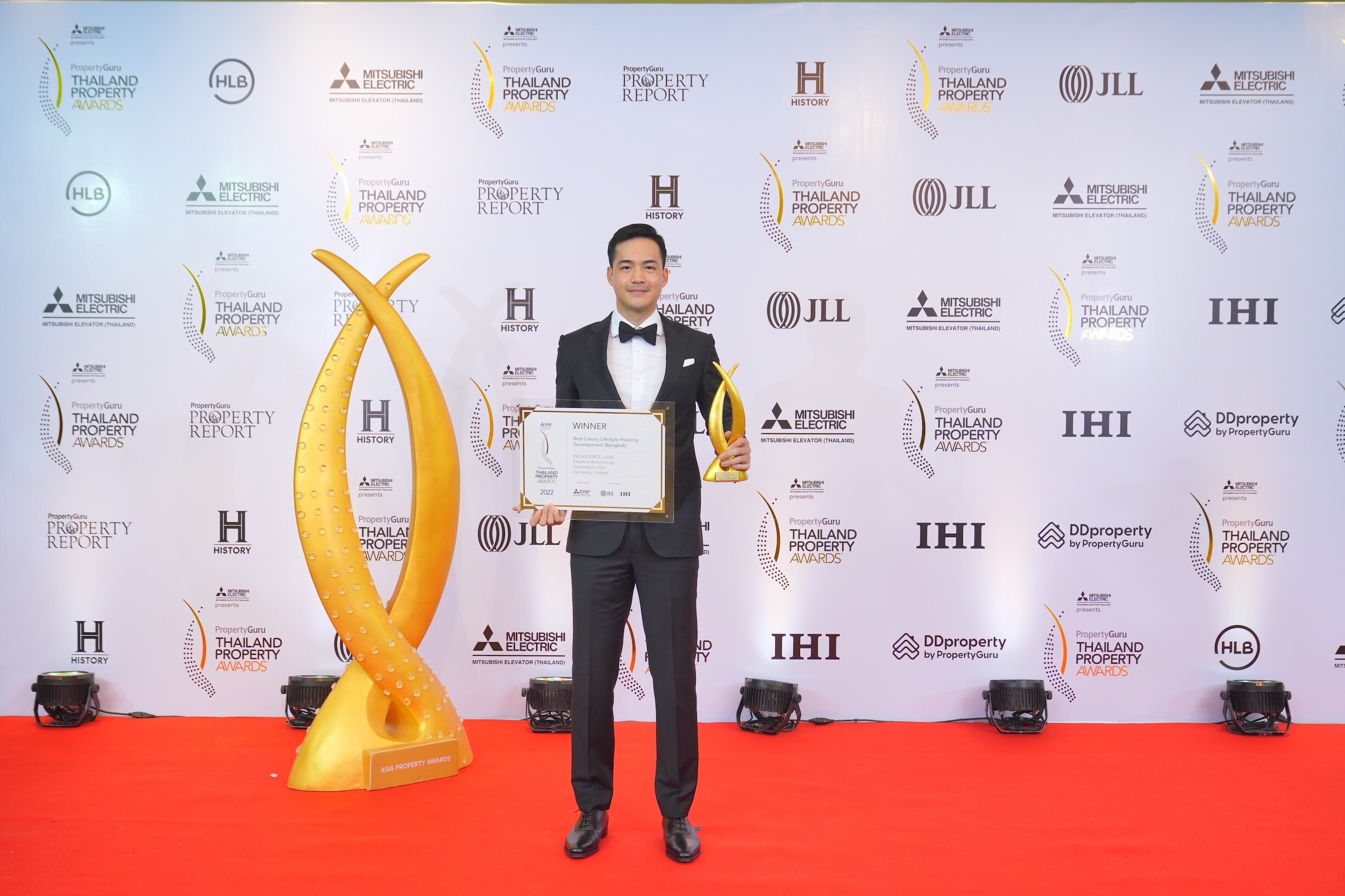 "สัมมากร" กวาด 4 รางวัลเวที PropertyGuru Thailand Property Awards ครั้งที่ 17 ตอกย้ำความสำเร็จ 2 แบรนด์ใหม่ "Providence Lane และ Park Heritage Pattanakarn"