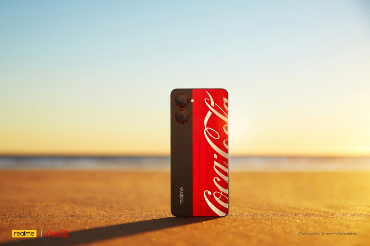สุดเซอร์ไพรส์! realme จ่อเปิดตัว realme 10 Pro 5G Coca-Cola(R) Edition สาวกเรียลมีในไทยเตรียมพบกันได้วันที่ 21 กุมภาพันธ์นี้!