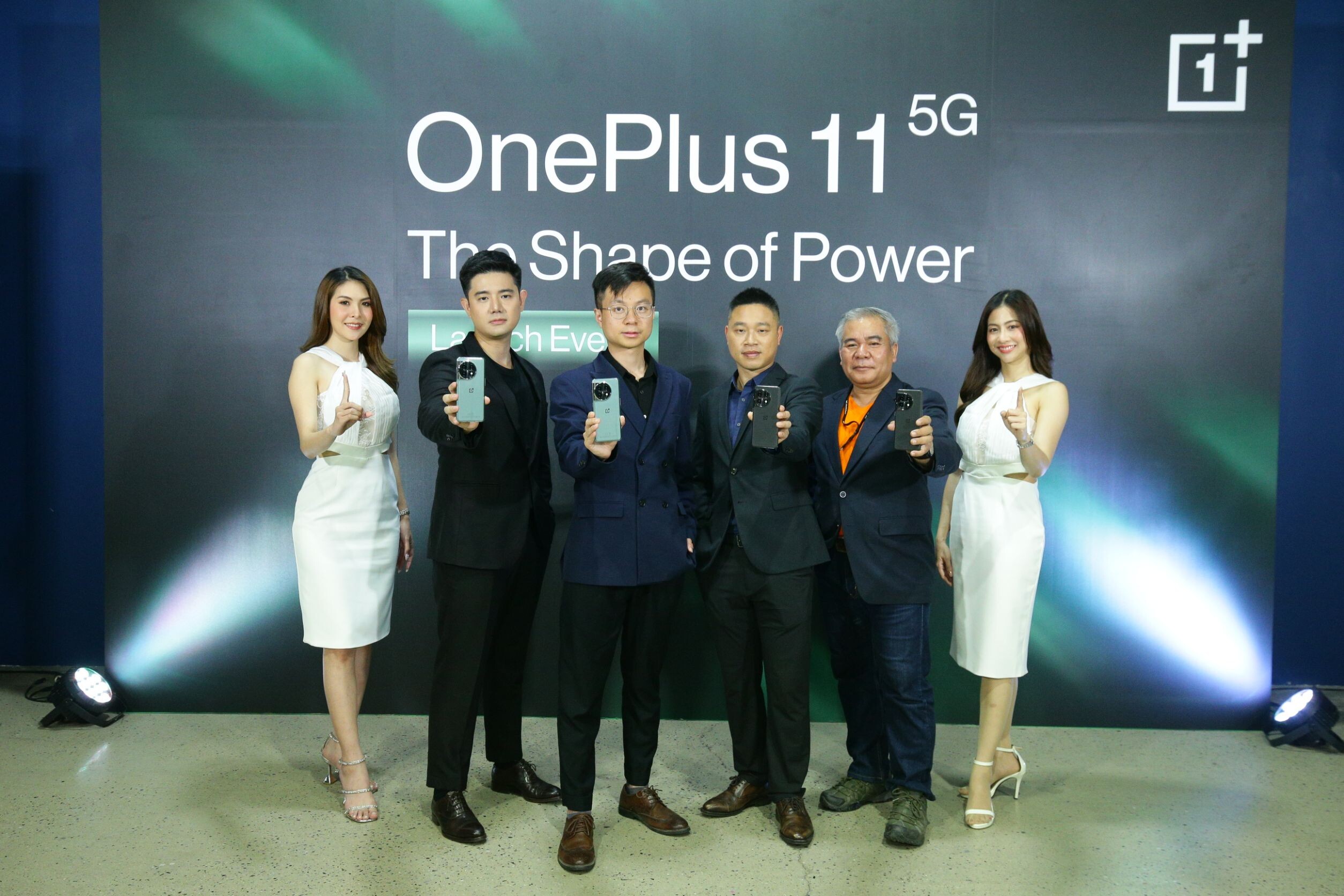 OnePlus ประเทศไทย เปิดตัว 2 ผลิตภัณฑ์เรือธง "OnePlus 11 5G" สมาร์ทโฟนเรือธงสุดล้ำยุค มาพร้อมหูฟัง OnePlus Bus Pro 2